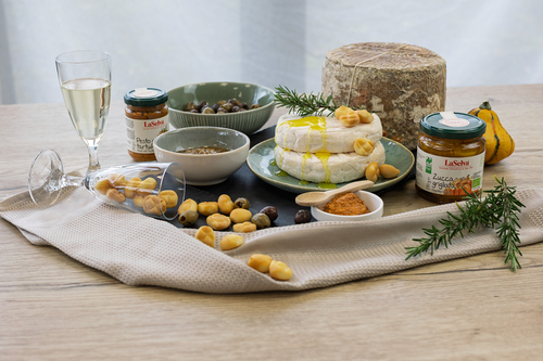 Quesos y delicatessen